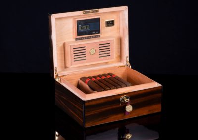 30100 Macassar daniel marshall cigar humidor b